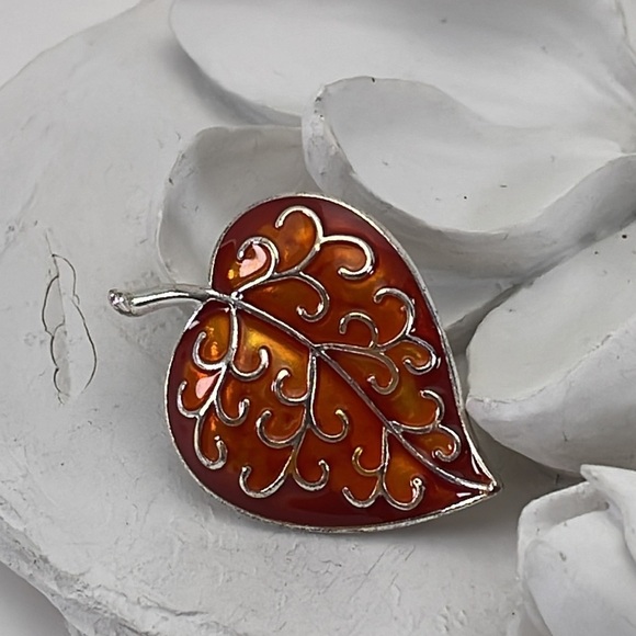 Leaf Brooch Orange Enamel Silver Tone - Picture 6 of 7